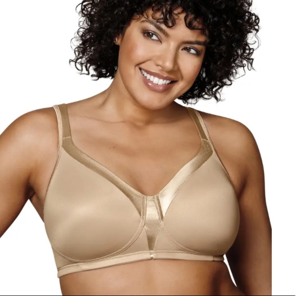 Playtex 18 Hour Sensationally Sleek Bra 38C NWT